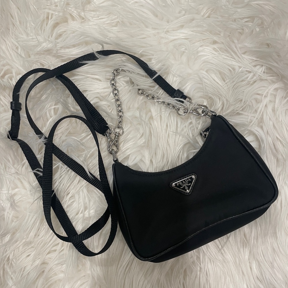 Prada Teasuto Nylon re-edition 2000